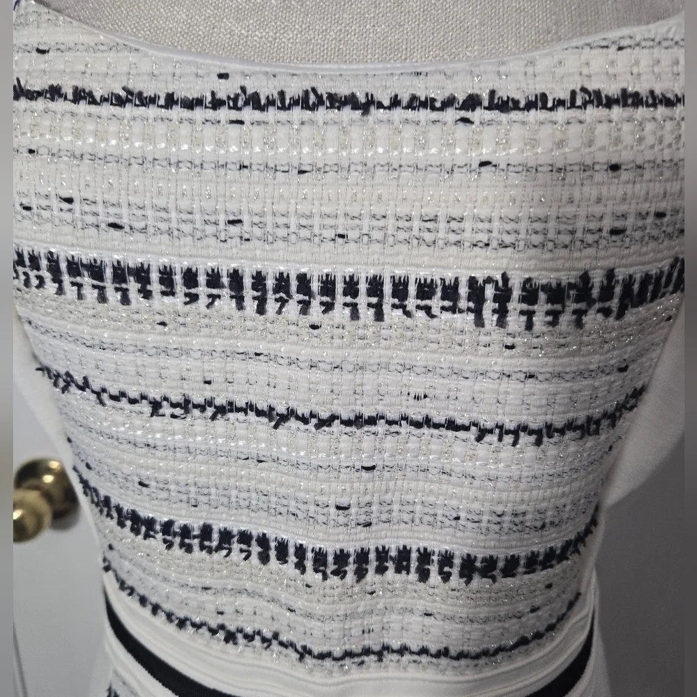 White House Black Market Sheath Ivory White With Tweed Detail NWT Sz 10 - Picture 6 of 12
